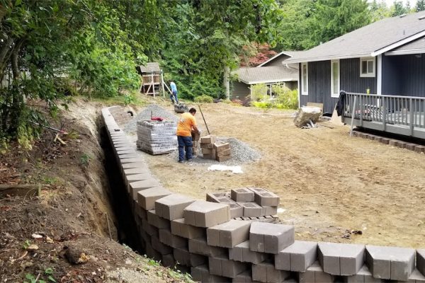 Mercer island retaining wall and fencing