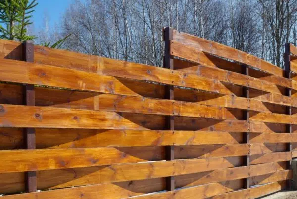 Wood vs. Cedar vs. Vinyl Fence for Seattle Homes: Which Is Best? 7 Fence Contractor In Seattle